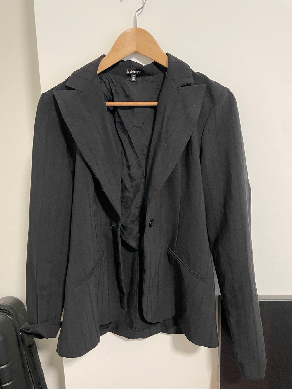 71 le chateau Black Pinstripe Women's Blazer Jacket